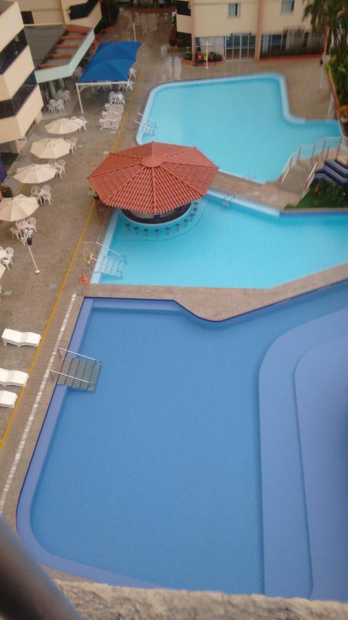 Caldas Novas - Flat Parque Das Aguas Quentes - As Piscinas Mais Quentes De Caldas!! Luaran gambar